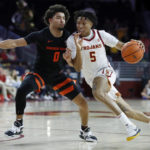 Johnson punctuates USC comeback as Trojans down Oregon State