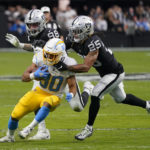 Carr-Adams connection rallies Raiders past Chargers 27-20