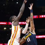 Murray scores 34 points, short-handed Hawks beat Nuggets