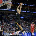 Suns scratch Booker in New Orleans with hamstring tightness