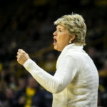 Caitlin Clark reaches 2K career points; Iowa beats Dartmouth