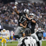Carr-Adams connection rallies Raiders past Chargers 27-20