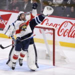 Jets top Panthers 5-2, spoil Maurice's return to Winnipeg