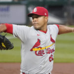 AP source: Mets, Quintana agree to $26 million, 2-year deal