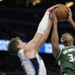 Giannis' 10-second (and more) FT routine draws more scrutiny