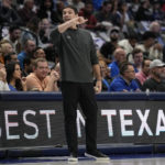 Doncic scores 38, Dinwiddie 20 as Mavs beat Thunder 121-114