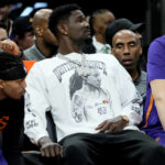 Booker scores 58 points, leads Suns to huge comeback win