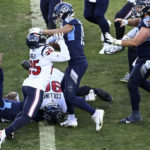 Texans snap 9-game skid by beating skidding Titans 19-14