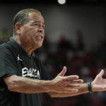 Preseason No. 1 North Carolina drops out of AP Top 25