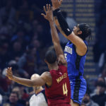 Mitchell scores 34, Cavaliers top Magic 107-96