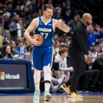 Doncic, Mavs top Lakers 124-115 to celebrate Nowitzki statue