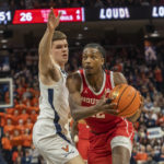 Walker leads No. 5 Houston past No. 2 Virginia, 69-61