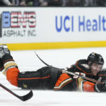 Strome's OT goal lifts Ducks to 4-3 win over Hurricanes