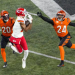 Burrow tops Mahomes again, rallies Bengals past Chiefs 27-24