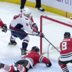 Alex Ovechkin reaches 800 career goals with hat trick
