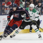 Johnston's goal leads Stars over Blue Jackets 2-1
