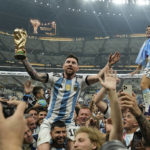 Pelé congratulates Messi and Mbappé after World Cup final