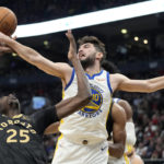 Poole scores career-high 43, Warriors win 1st without Curry