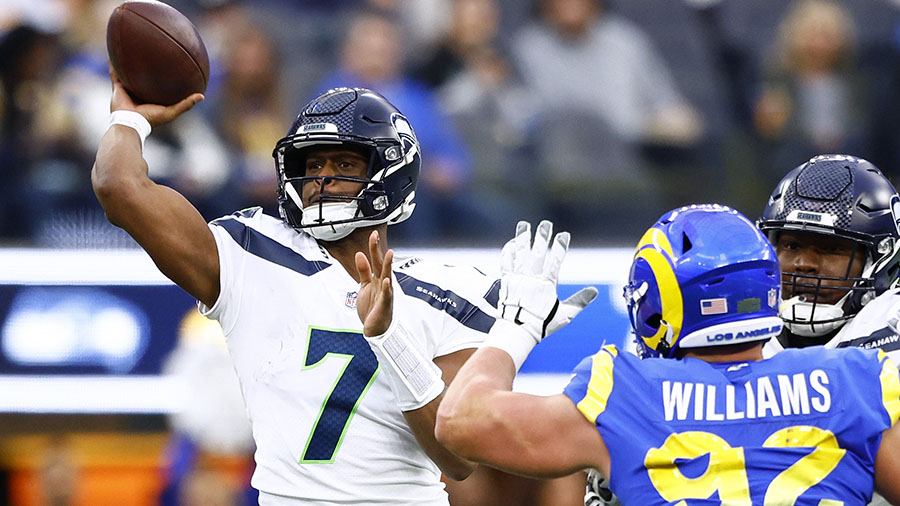 Seahawks Geno Smith...