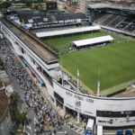 Brazilians mourn Pelé at the stadium where he got his start