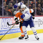 Tavares, Marner lead Maple Leafs to 6-2 win over Flyers
