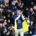 Arsenal 8 points clear, commanding Premier League title race