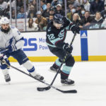 Lightning snap Kraken's 8-game win streak with 4-1 victory