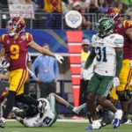 Tulane scores 16 late points, beats USC 46-45 in Cotton Bowl