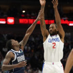 Leonard, George lead Clippers past Mavericks, 112-98