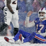 Bengals return to AFC championship with 27-10 rout of Bills