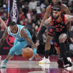 Siakam scores 35, Raptors beat Hornets for 3rd straight win