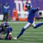 Giants rout Colts, reach playoffs for 1st time since 2016