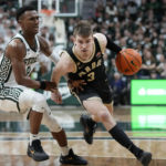 Zach Edey scores 32, No. 3 Purdue beats Michigan State 64-63
