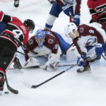 Raddysh scores in third as Blackhawks beat Avalanche 3-2