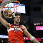 Wizards cruise past short-handed Bucks 118-95