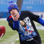 Bills Mafia honors Hamlin with giant get-well card, more