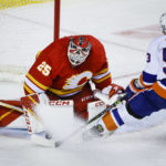 Lucic, Coleman score early as Flames beat Islanders 4-1