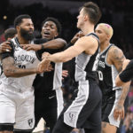 Johnson hits career-high 34, Spurs top Nets, end 5-game skid