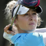 Henderson, pain-free, leads Korda by 1 in LPGA Tour opener
