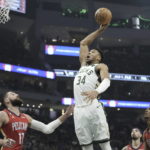 Antetokounmpo scores 50 for Bucks; Pelicans lose 8th in row