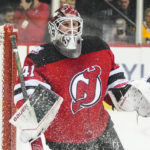 Hamilton scores in OT to give Devils 2-1 win over Penguins