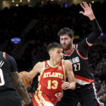 Lillard scores 42 as Trail Blazers beat Hawks 129-125