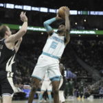 Bucks beat Hornets 124-115 for 5th consecutive victory
