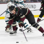 Nieto, Megna score in the 3rd, Sharks beat Coyotes 4-2