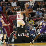 Vincent leads Heat to 2nd straight win over Bucks