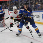 Binnington makes 31 saves, Blues hold off Senators 2-1
