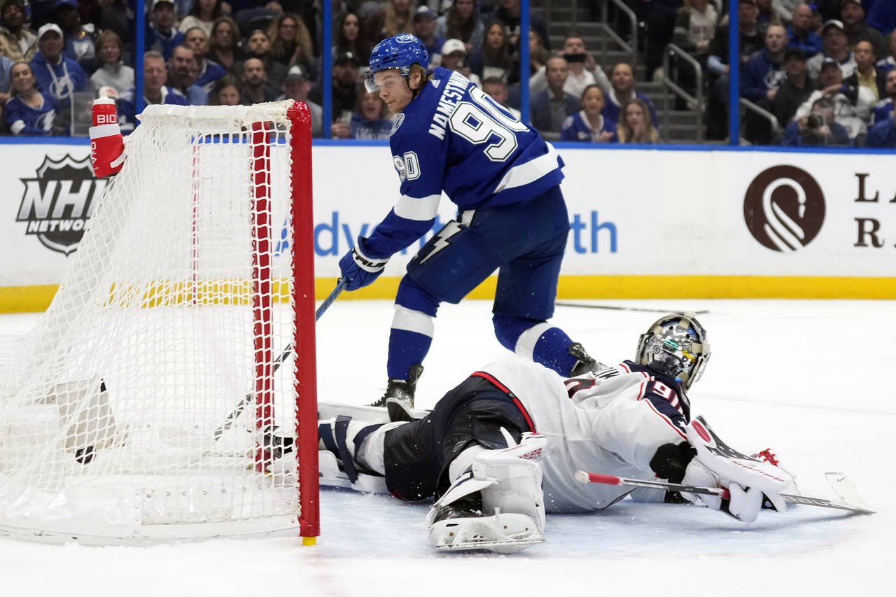 Tampa Bay Lightning center Vladislav Namestnikov (90) watches his shot get past Columbus Blue Jacke...
