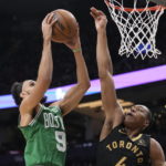 Grant Williams has career-high 25, Celtics' streak reaches 9