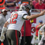 Brady, Bucs rally to beat Panthers 30-24, clinch NFC South