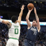 Tatum's rare triple-double leads Celtics past Mavs, 124-95